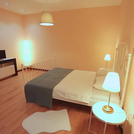Lake View Apartment